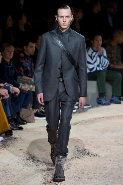 Look 41